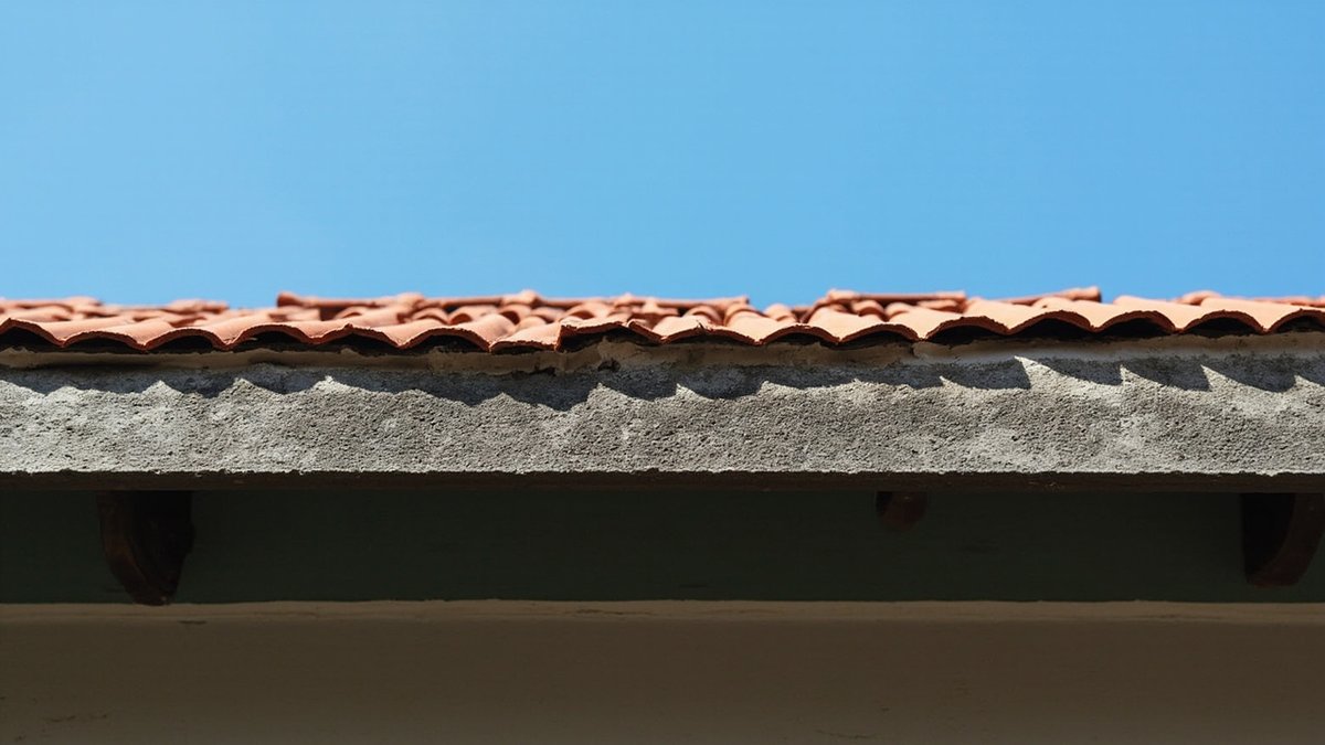 Baiki Verge Bumbung: Genting Tepi Gable & Mortar